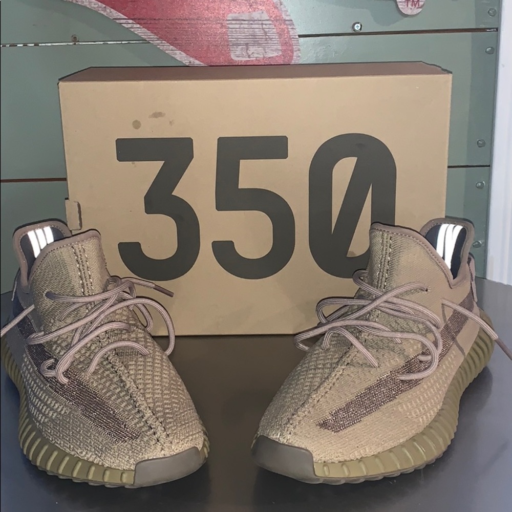 Yeezy 350 boost V2